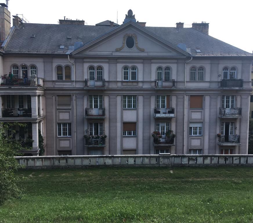 Castel View Apartment Budapest Exterior photo